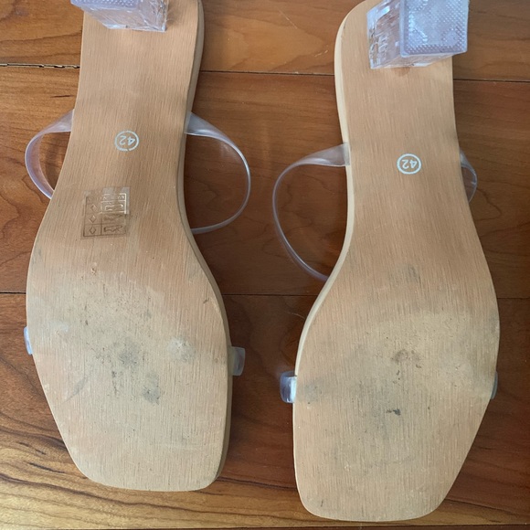 Clear block heels - Picture 3 of 3